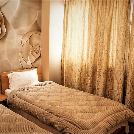 Jukebox Suite 2 Bedrooms - Big Balcony テッサロニキ エクステリア 写真