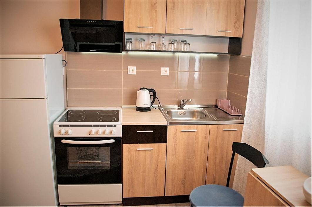 Jukebox Suite 2 Bedrooms - Big Balcony テッサロニキ エクステリア 写真